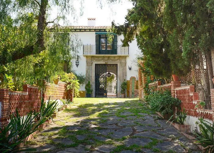 Hacienda Clavero Two Garden Apartment *
