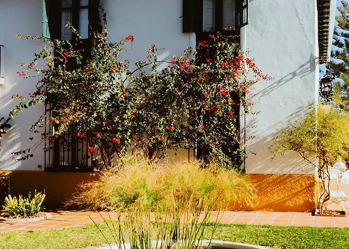 Hacienda Clavero Two Garden *